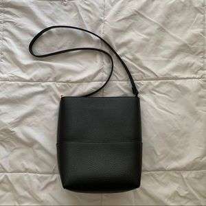 🖤Black Bucket Bag🖤